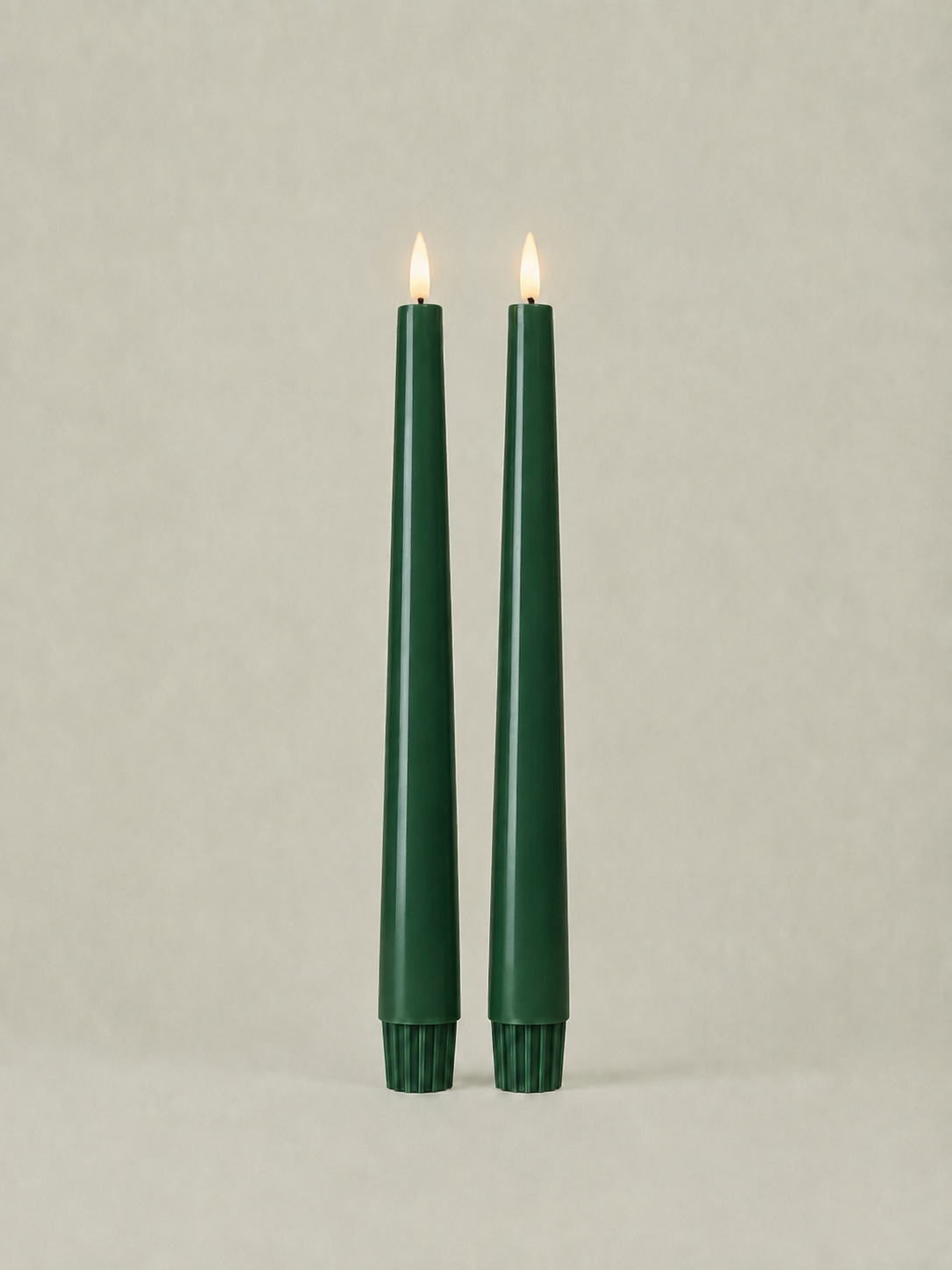 LED Taper Candles Set of 2 21.5cm – Still Pine | Real Wax